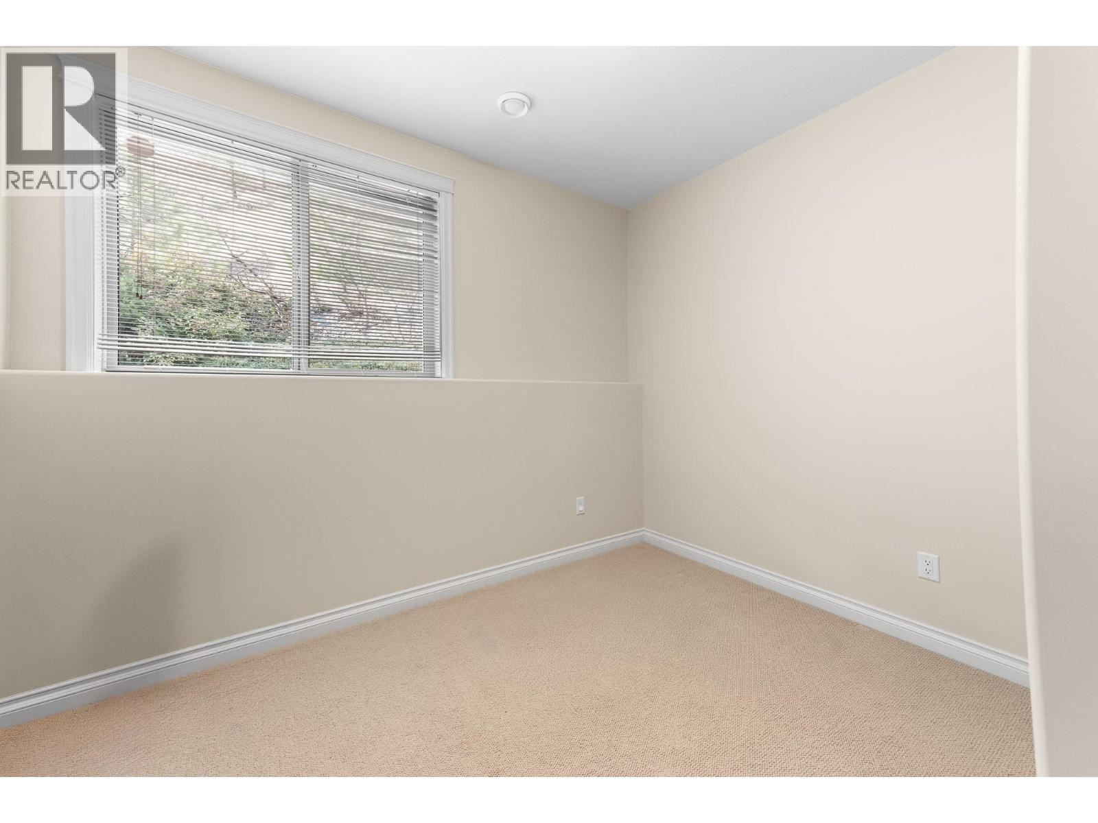 550 Glenmeadows Road Unit# 100 Property Photo 10