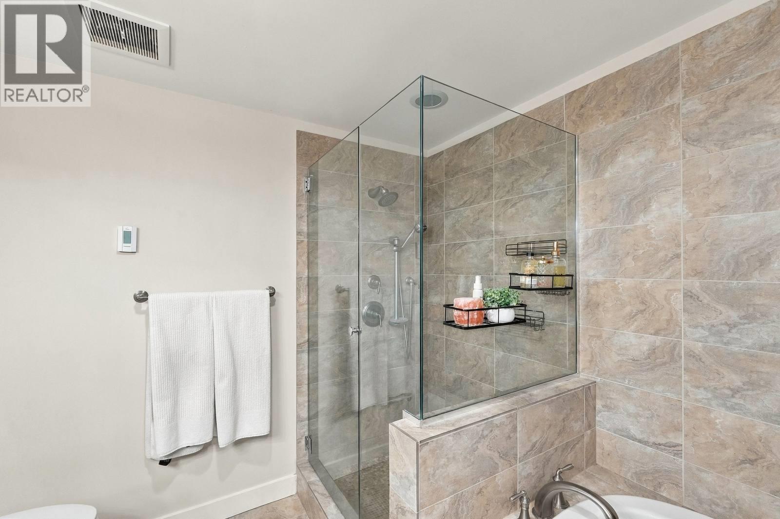 75 Martin Street Unit# 201 Property Photo 16