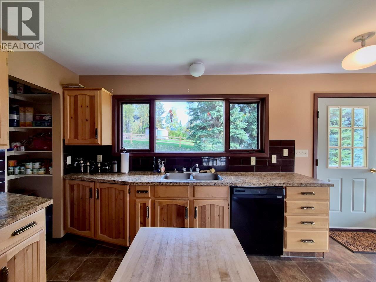 3831 Aaron Road Property Photo 23