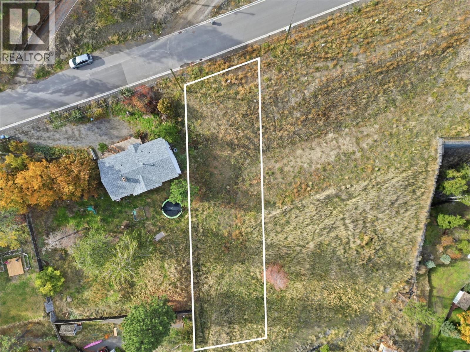 1186 Crestwood Drive Property Photo 9