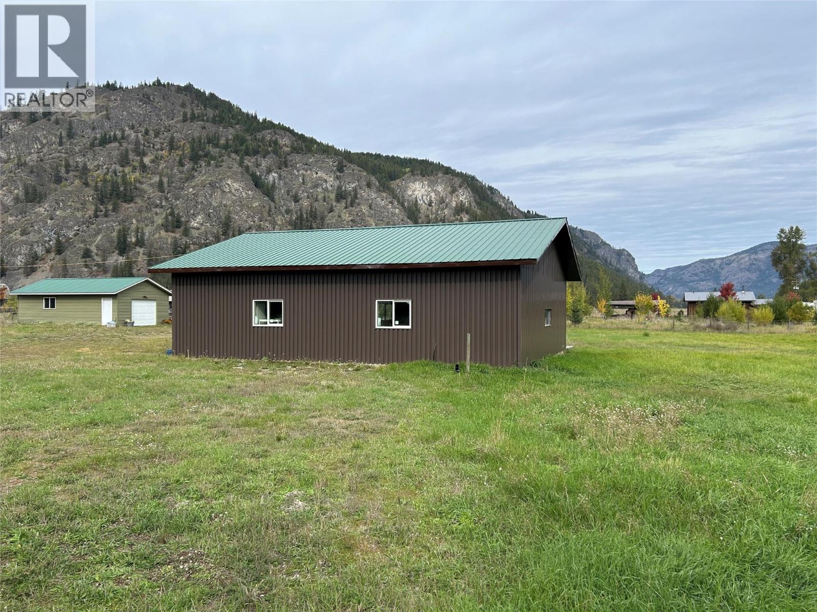 12255 Brown Creek North Road Property Photo 7