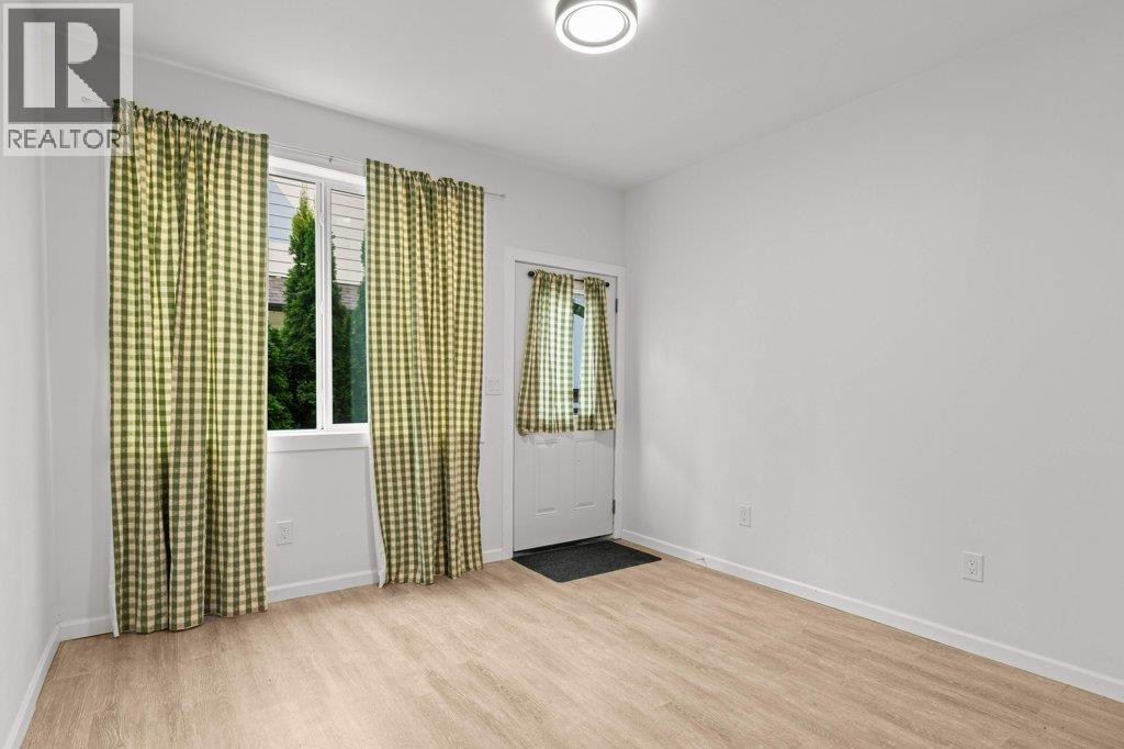 1791 22 Street Ne Property Photo 16