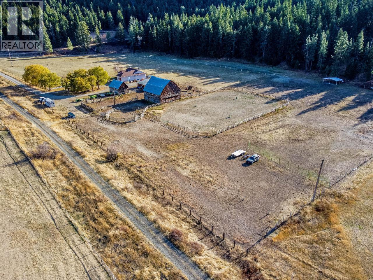 1740 Macaulay Road Property Photo 6