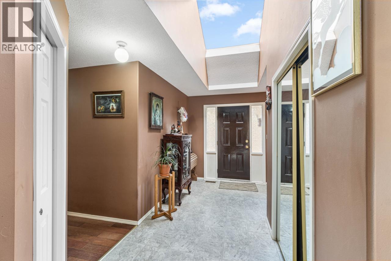1740 Macaulay Road Property Photo 10