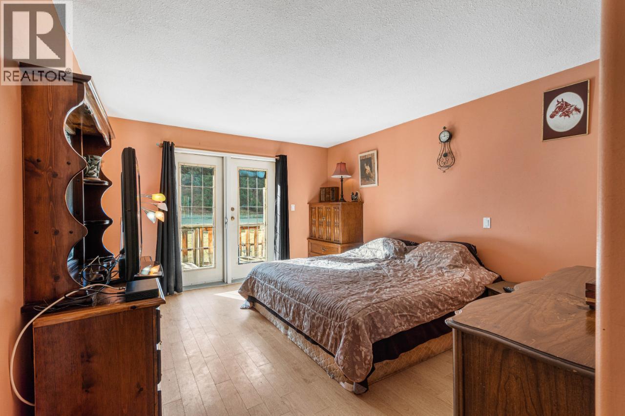 1740 Macaulay Road Property Photo 20