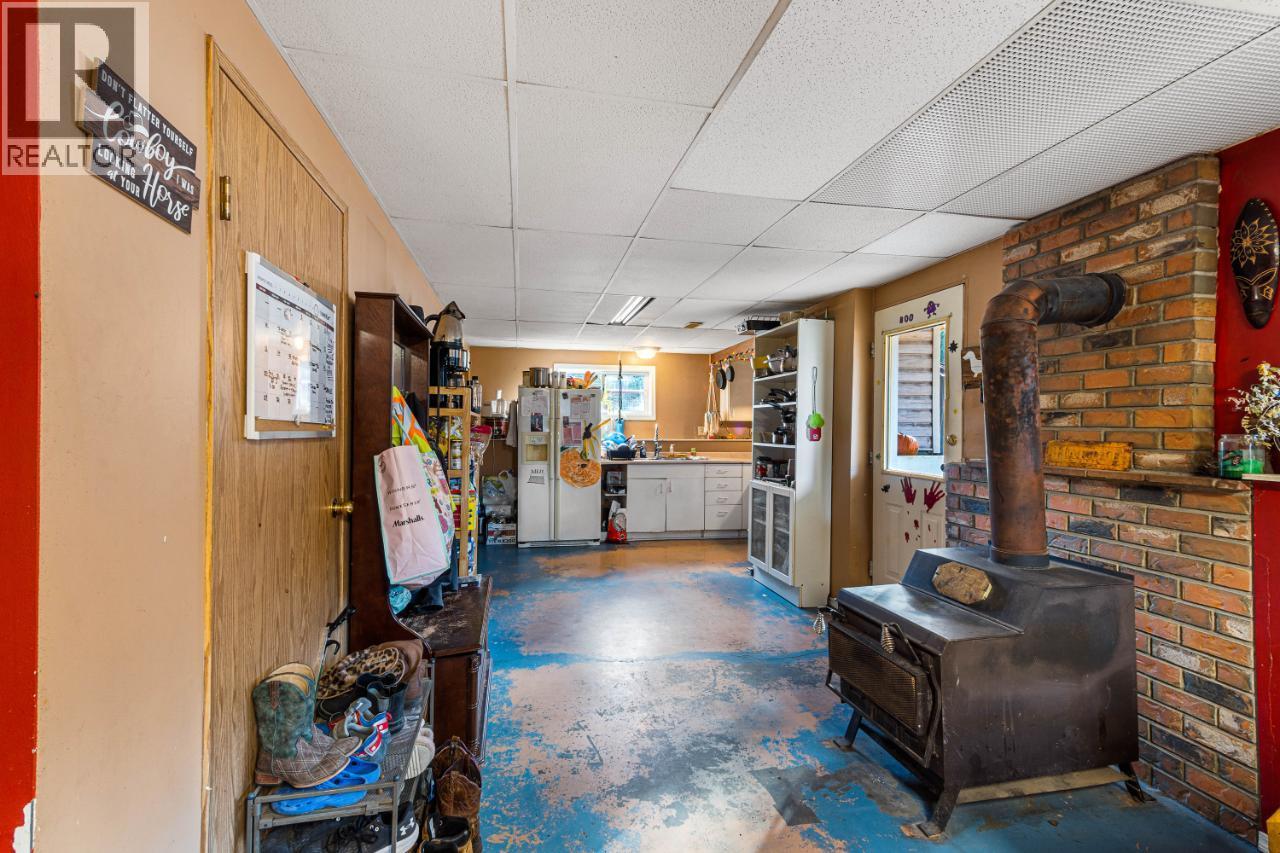 1740 Macaulay Road Property Photo 30