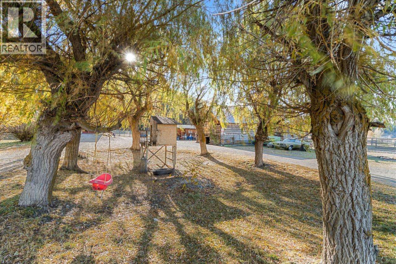 1740 Macaulay Road Property Photo 67