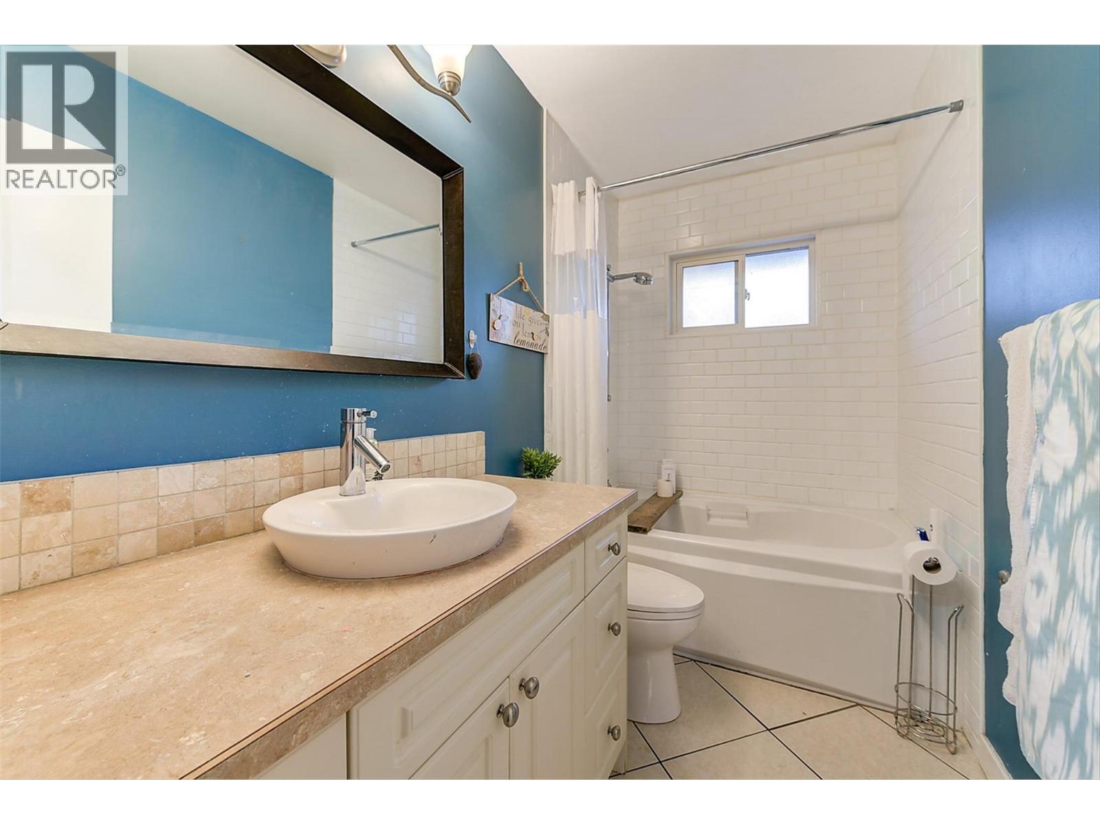 964 Tronson Drive Property Photo 14
