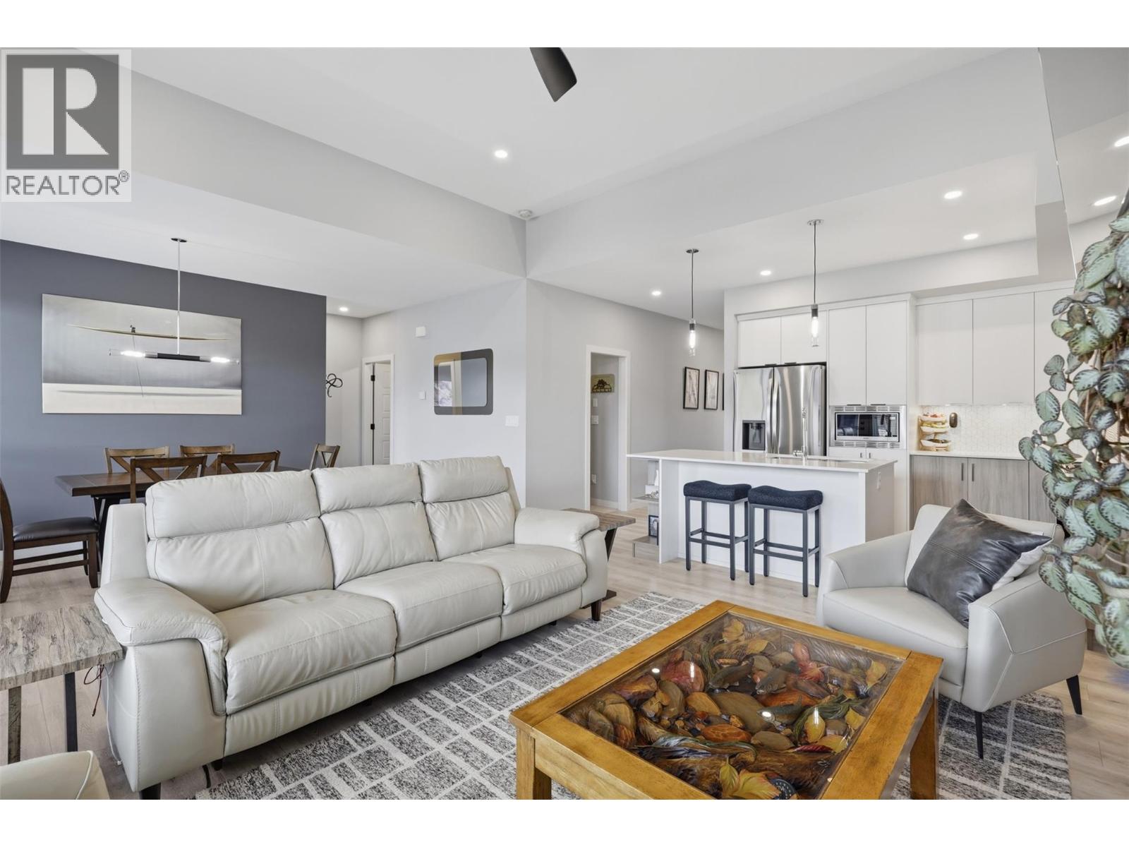 260 Rue Cheval Noir Unit# 19 Property Photo 22