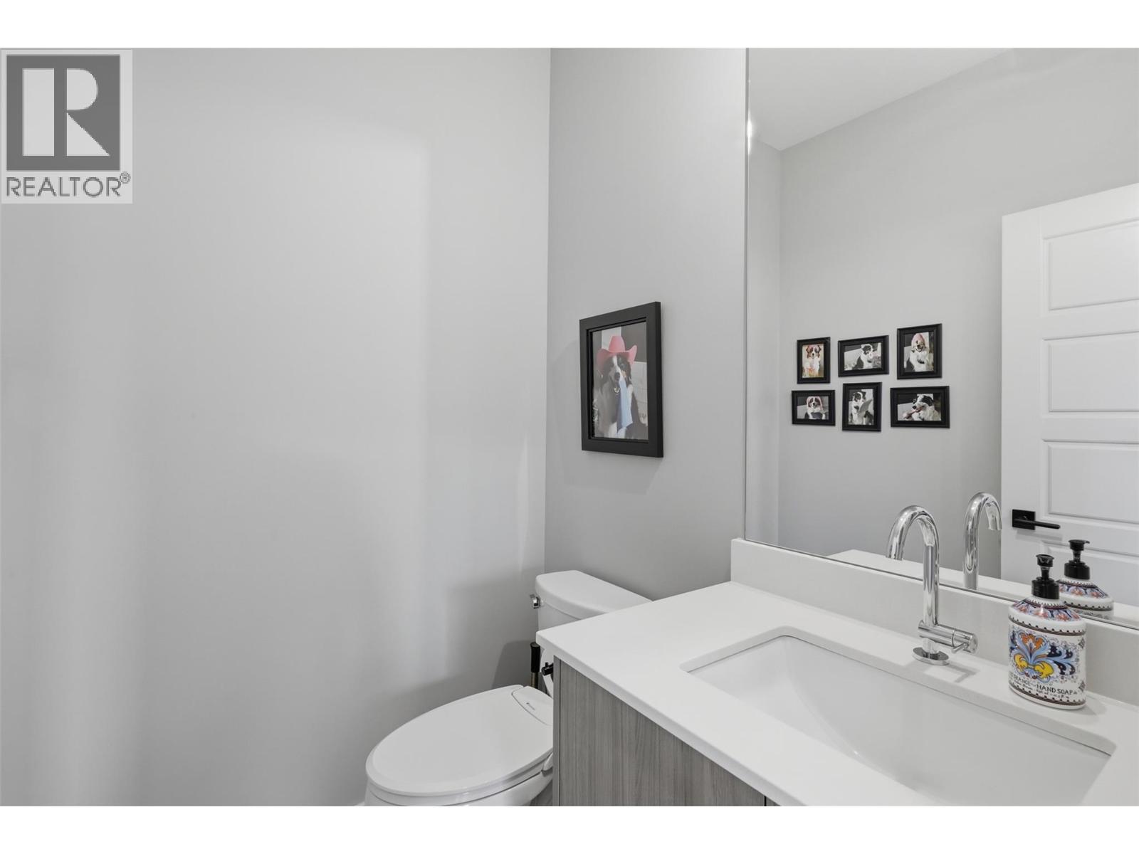 260 Rue Cheval Noir Unit# 19 Property Photo 33