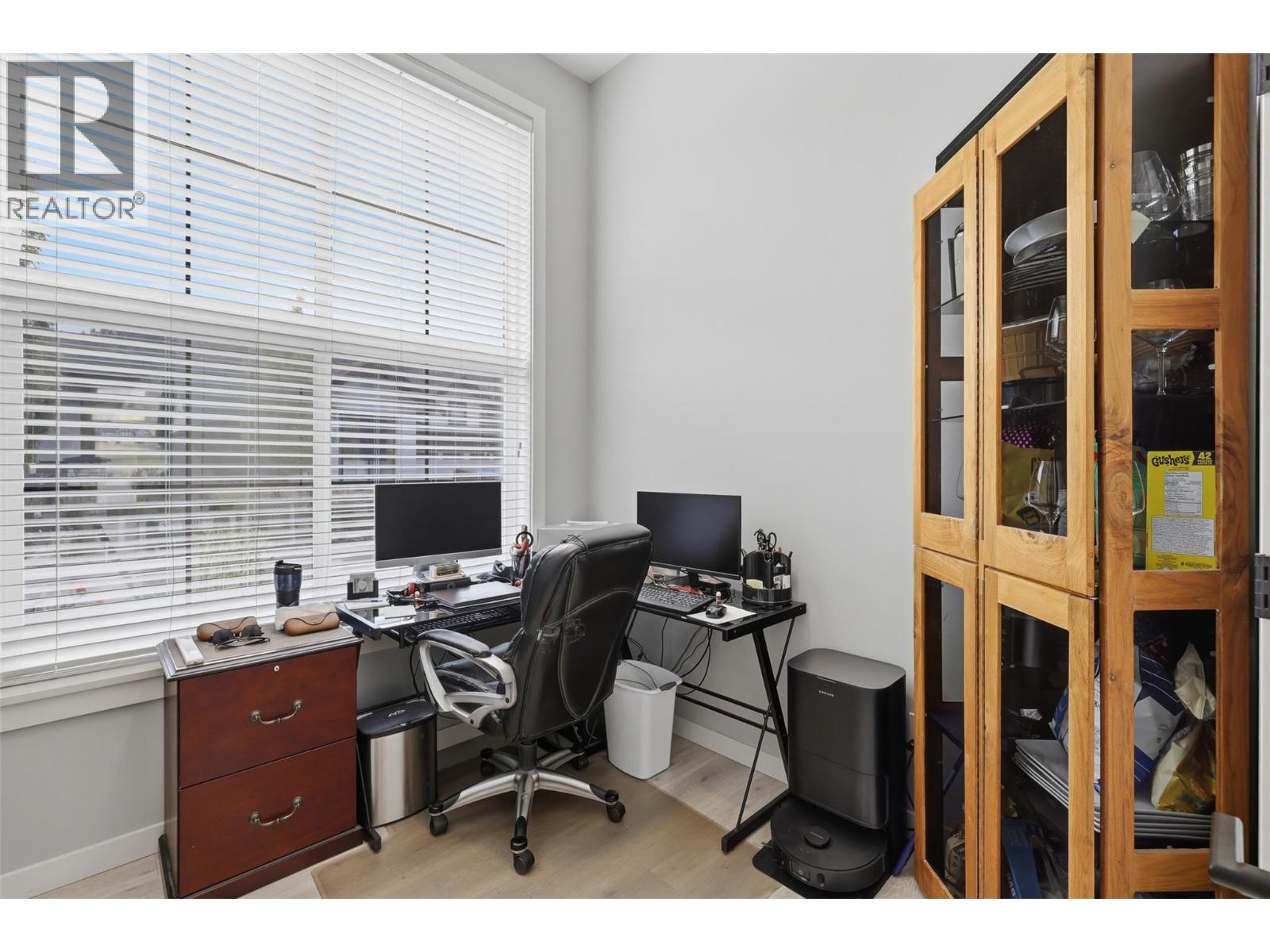 260 Rue Cheval Noir Unit# 19 Property Photo 35