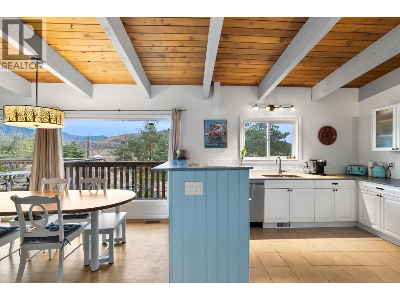5977 Gardi Road Property Photo 12