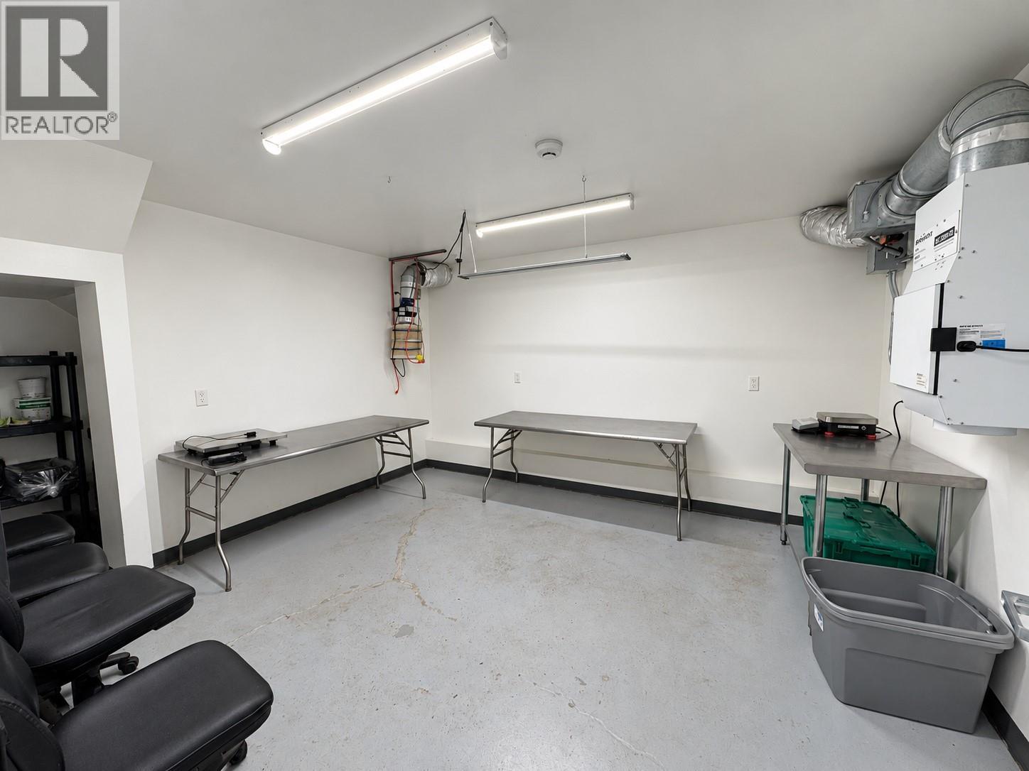 16520 Hedstom Road Property Photo 13