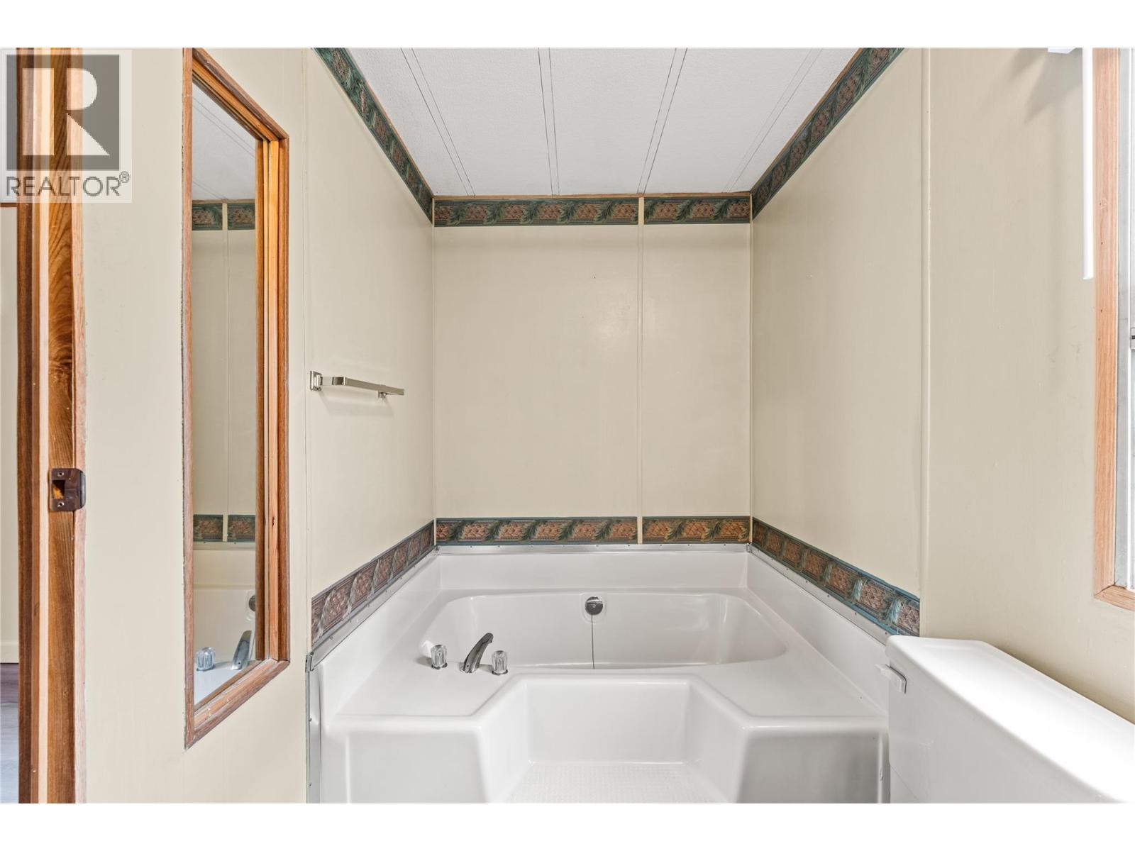 15401 Kalamalka Road Unit# 6a Property Photo 41