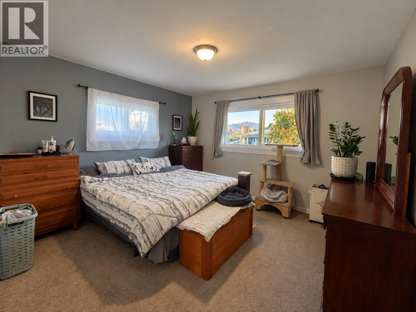 266 Chestnut Avenue Property Photo 11