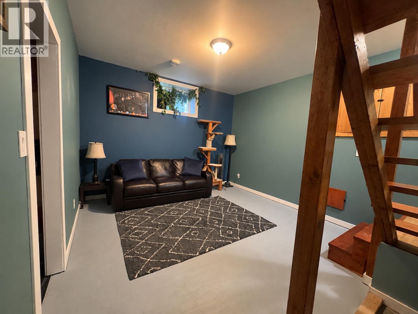 266 Chestnut Avenue Property Photo 15