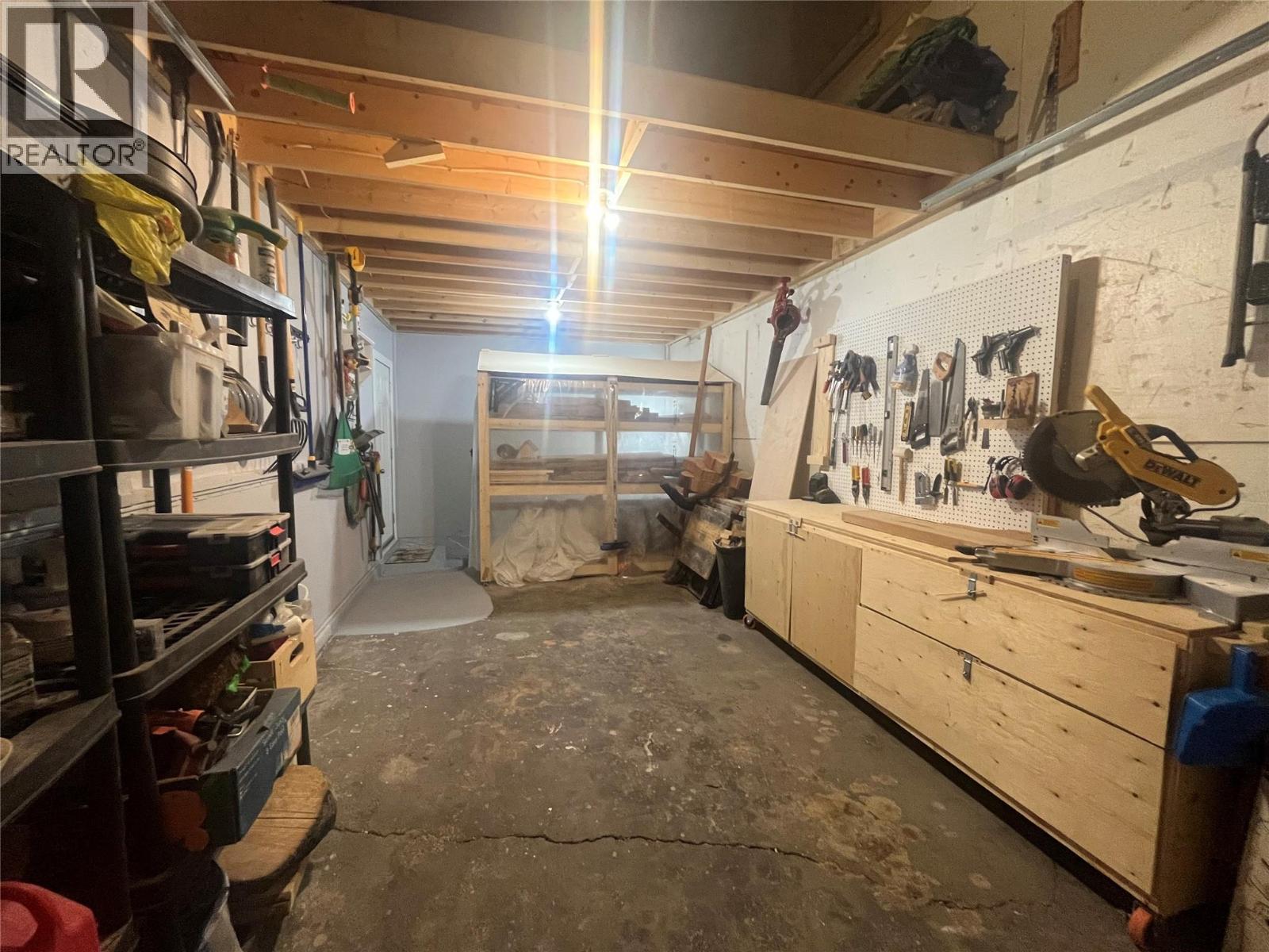 266 Chestnut Avenue Property Photo 26