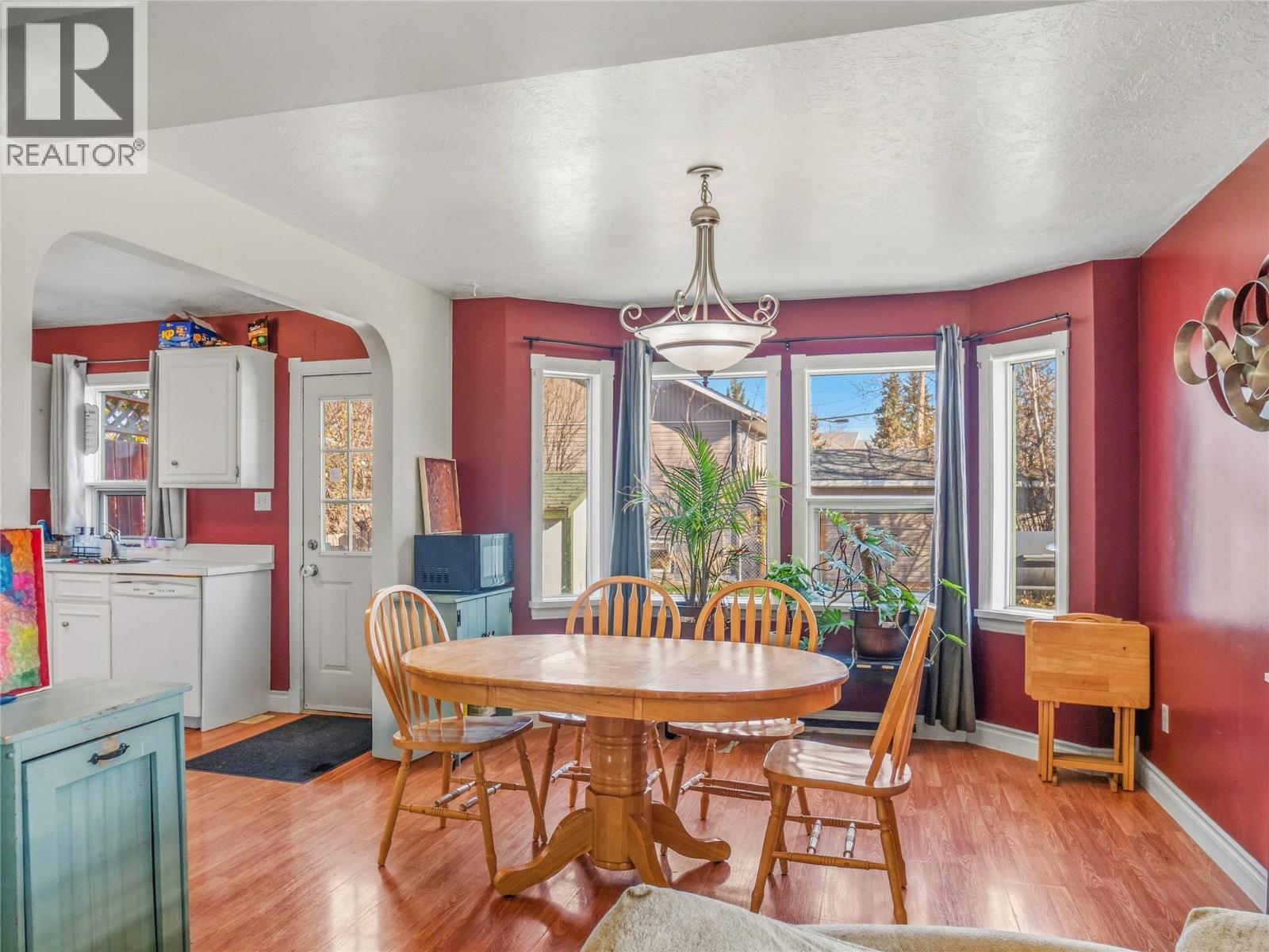 10704 Briarwood Crescent Property Photo 7