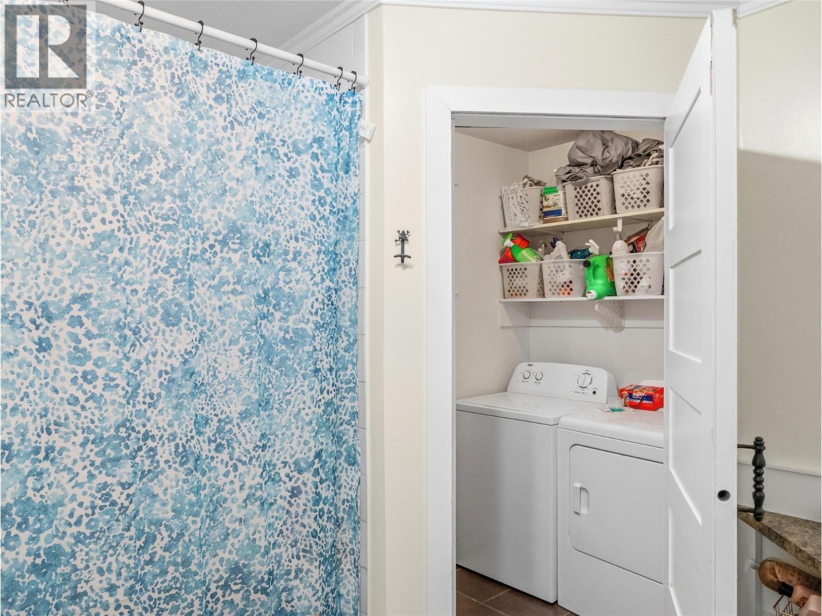 10704 Briarwood Crescent Property Photo 30