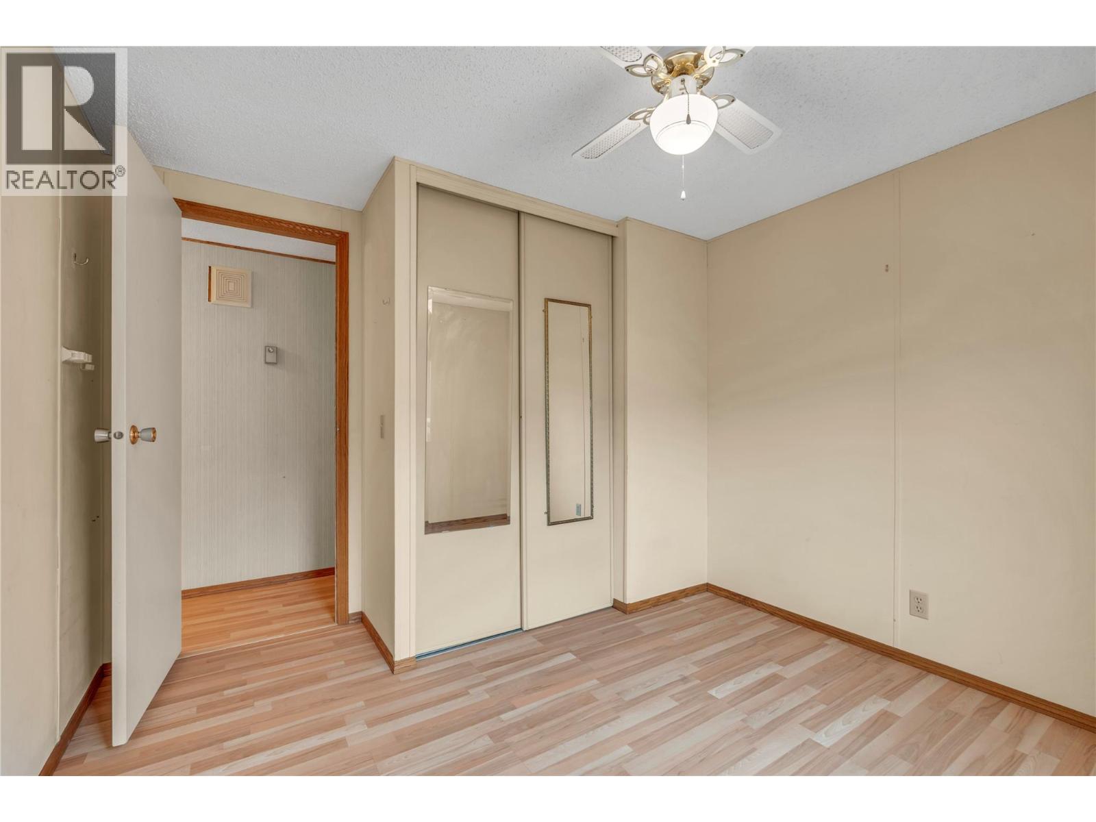 98 Okanagan Avenue E Unit# 25 Property Photo 10