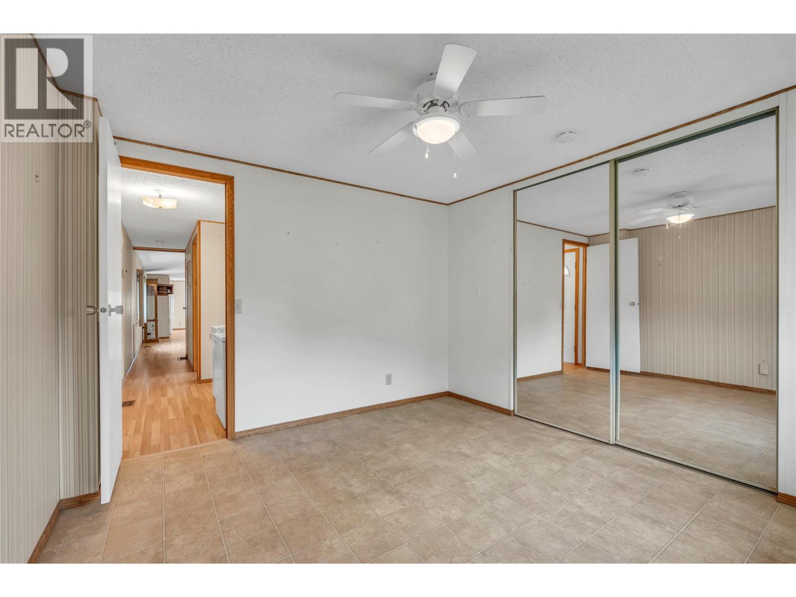 98 Okanagan Avenue E Unit# 25 Property Photo 11