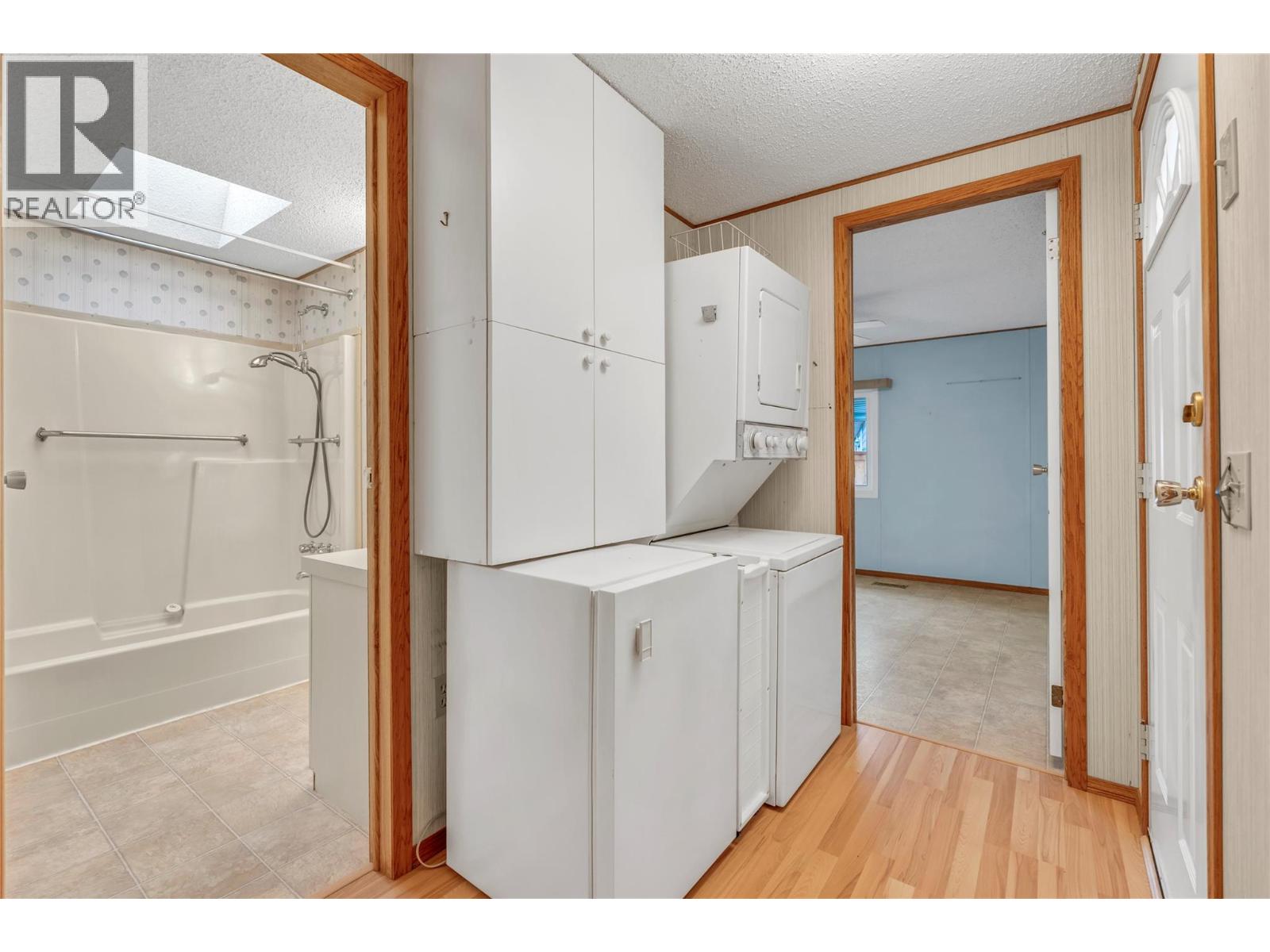 98 Okanagan Avenue E Unit# 25 Property Photo 12