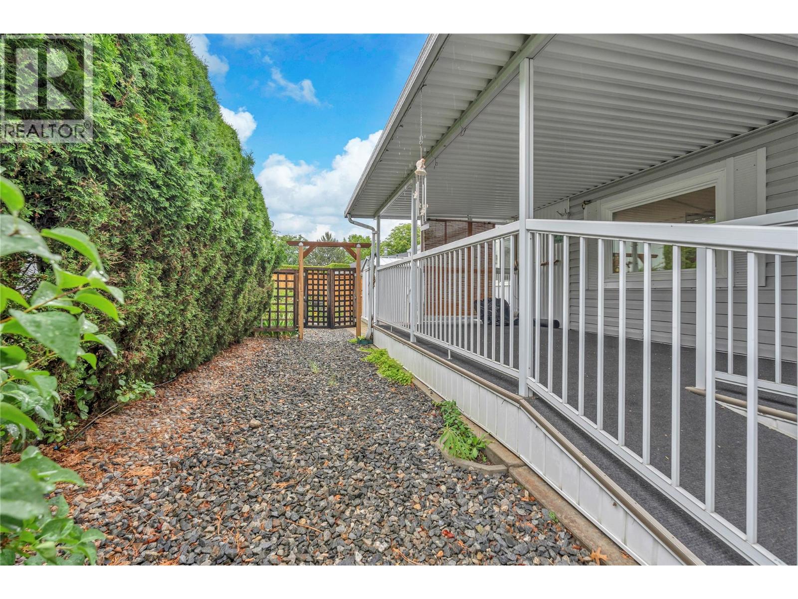 98 Okanagan Avenue E Unit# 25 Property Photo 17
