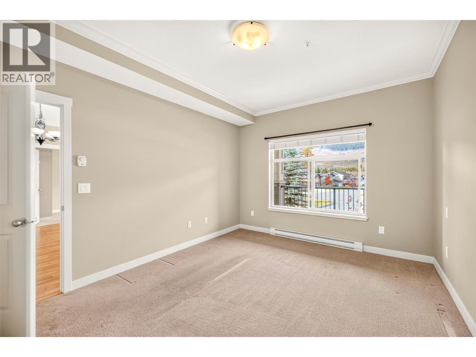 1330 Whitewood Crescent Unit# 210 Property Photo 16