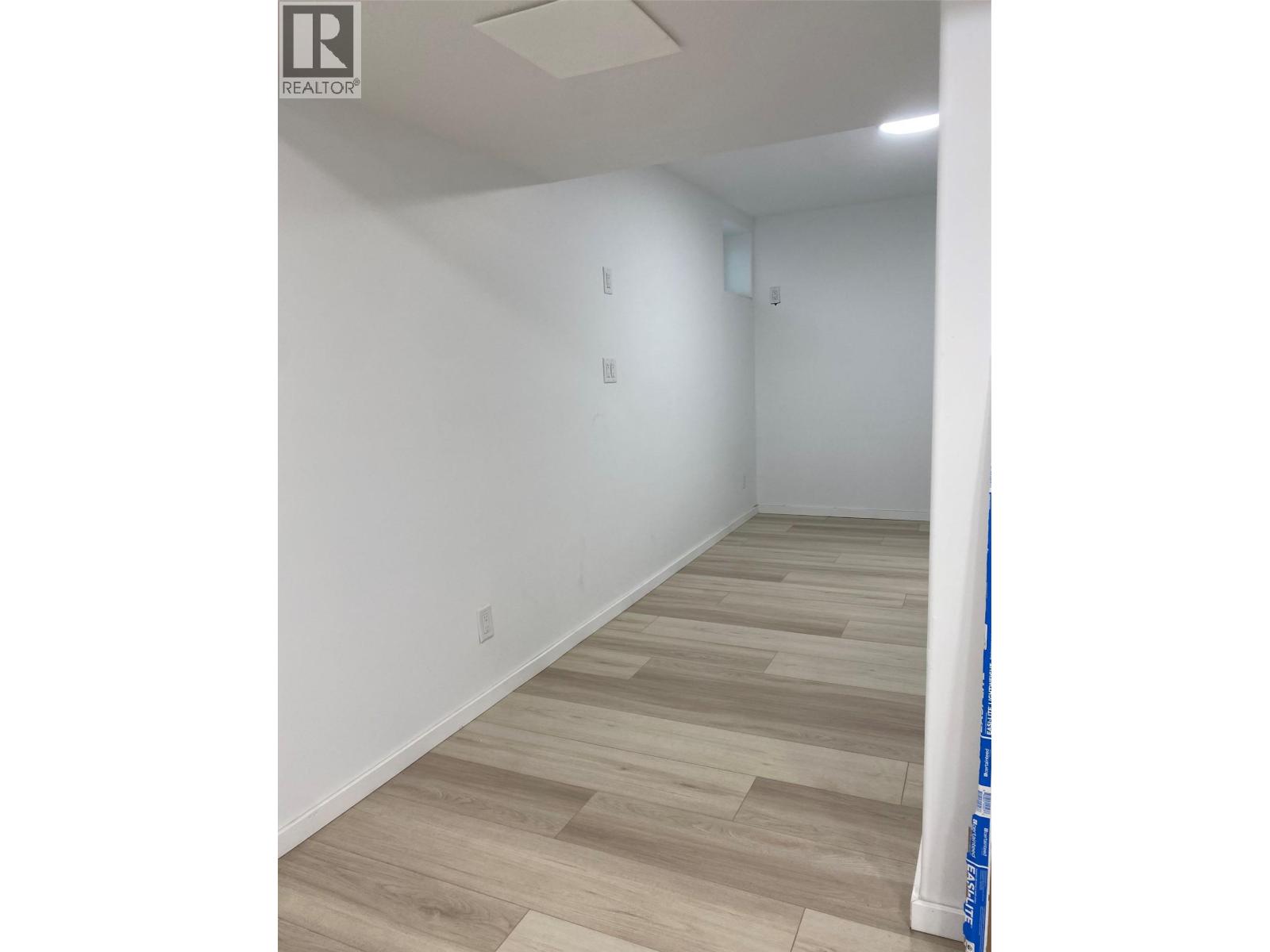 861 Cedar Street Property Photo 17