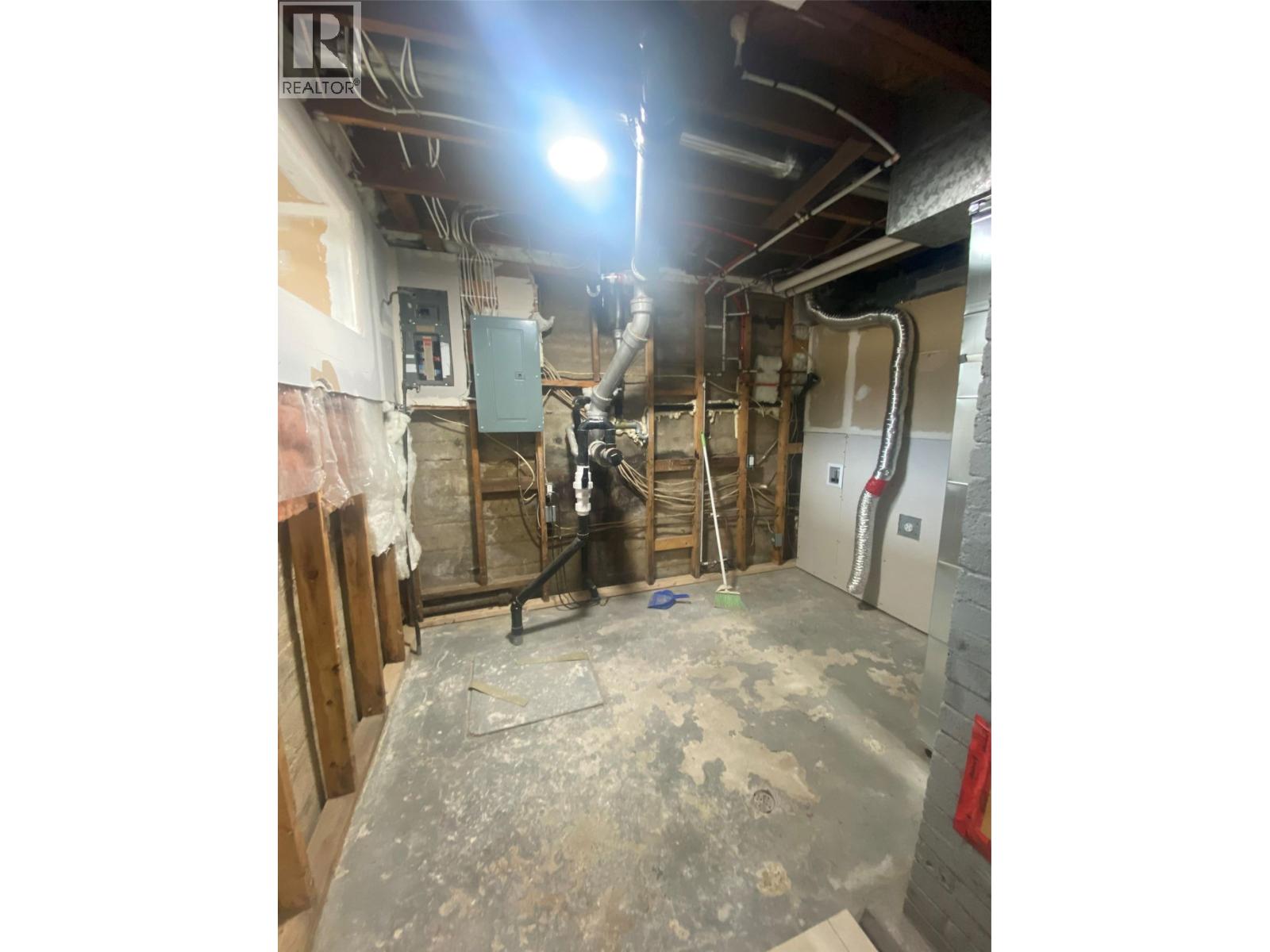 861 Cedar Street Property Photo 19