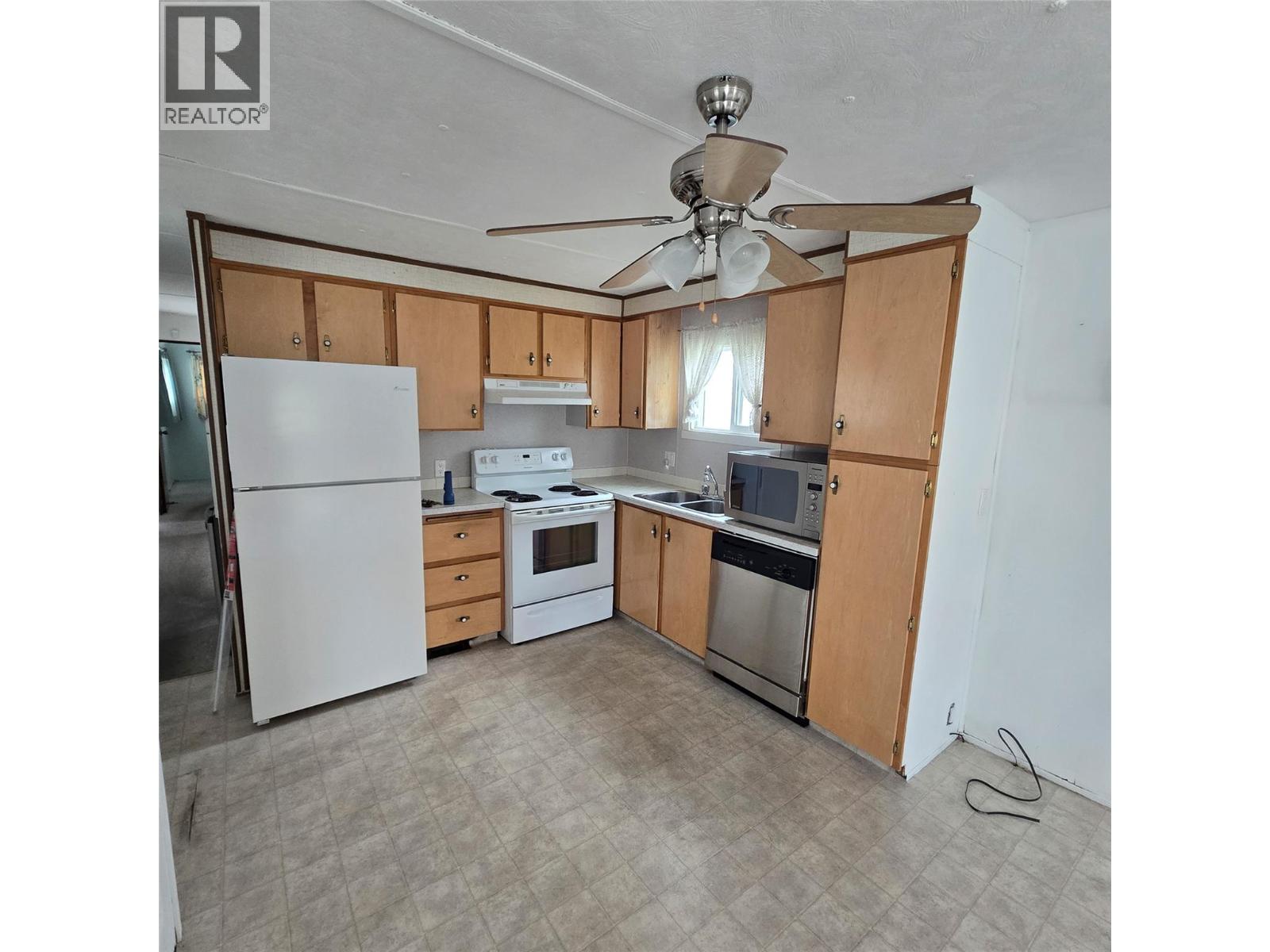 197 Dauphin Avenue Unit# 16 Property Photo 5