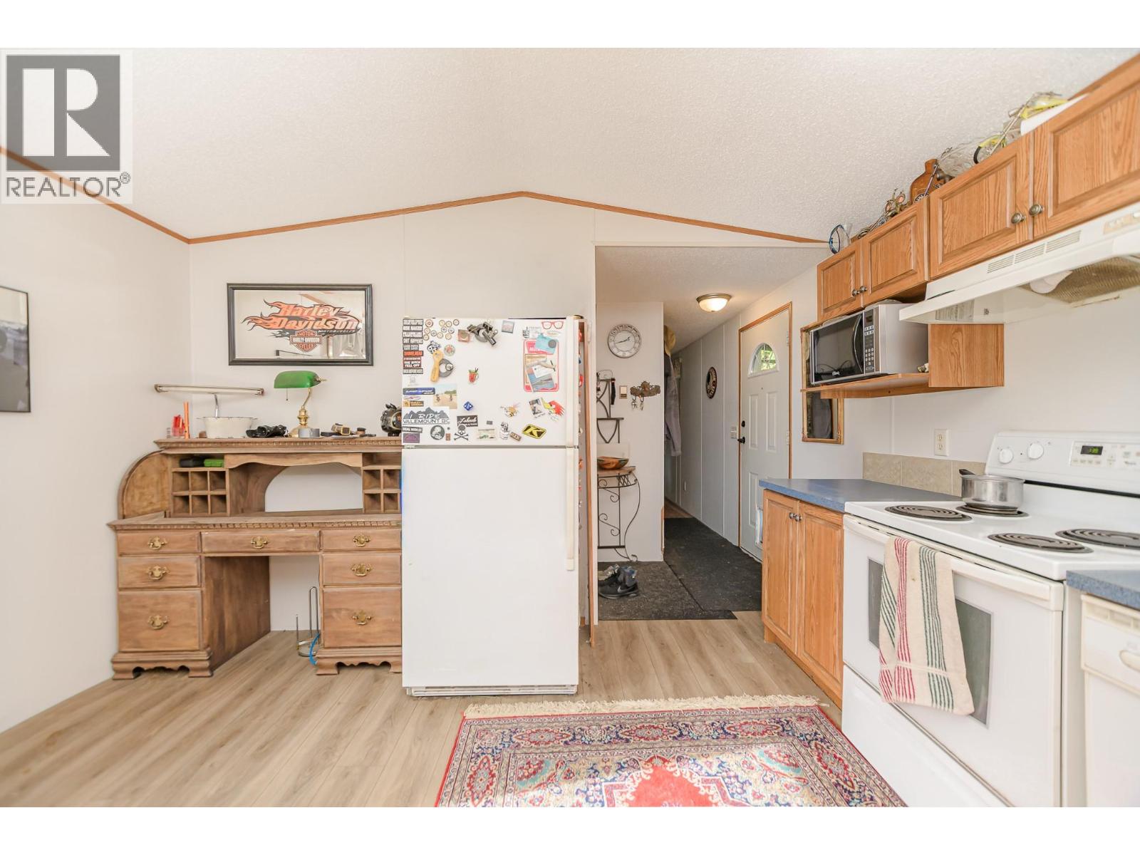2841 Simpson Road Property Photo 6