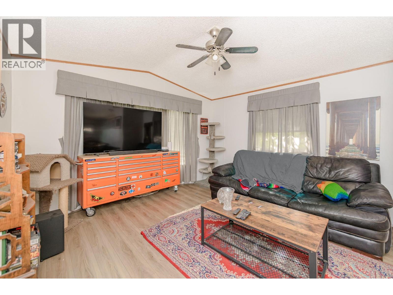 2841 Simpson Road Property Photo 8