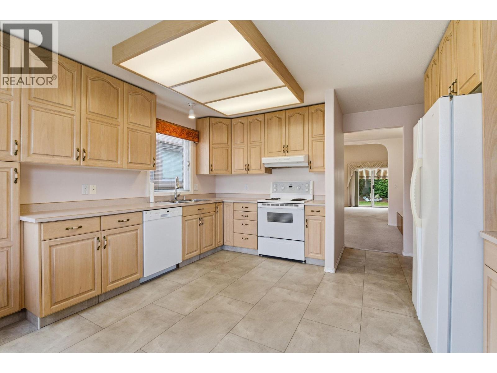 650 Lexington Drive Unit# 212 Property Photo 13
