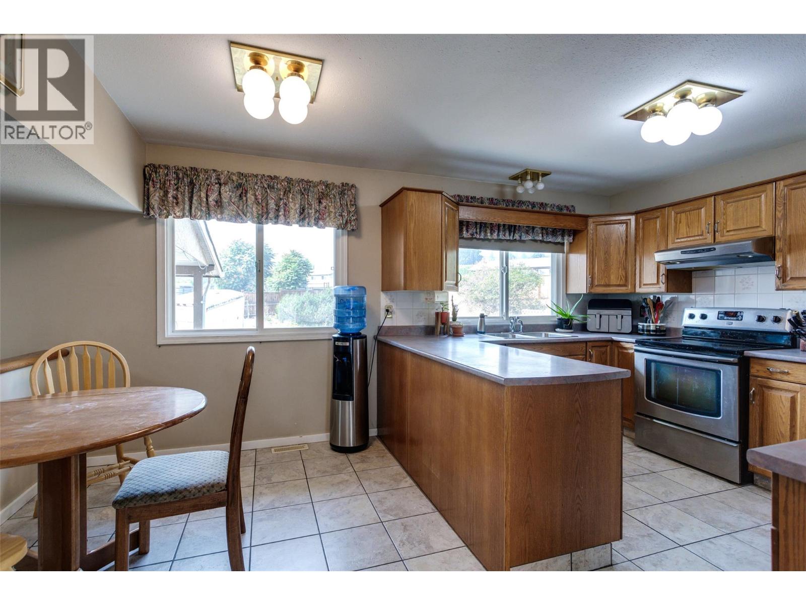 840 Liban Court Property Photo 4