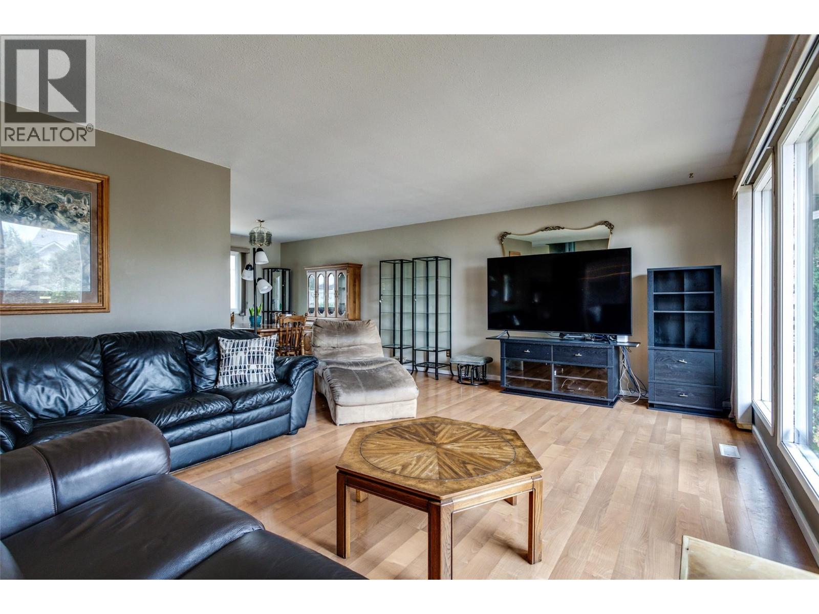 840 Liban Court Property Photo 10