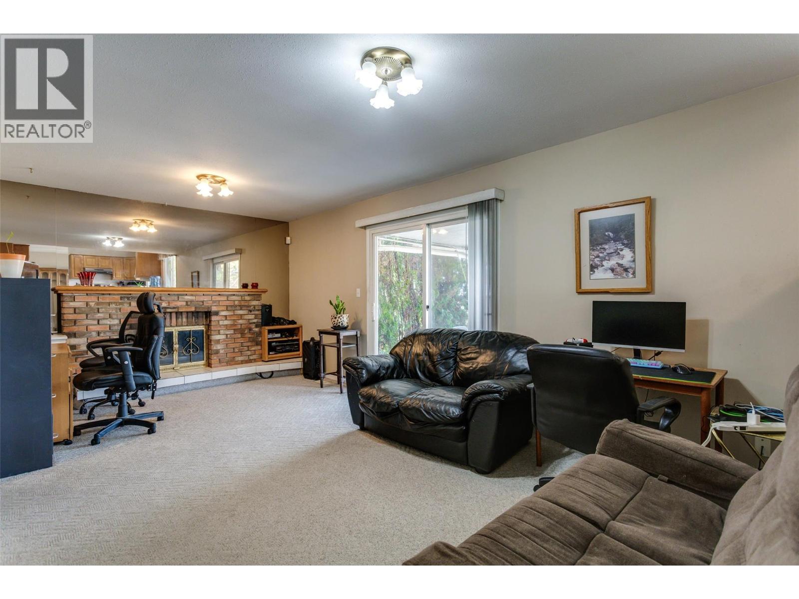 840 Liban Court Property Photo 13