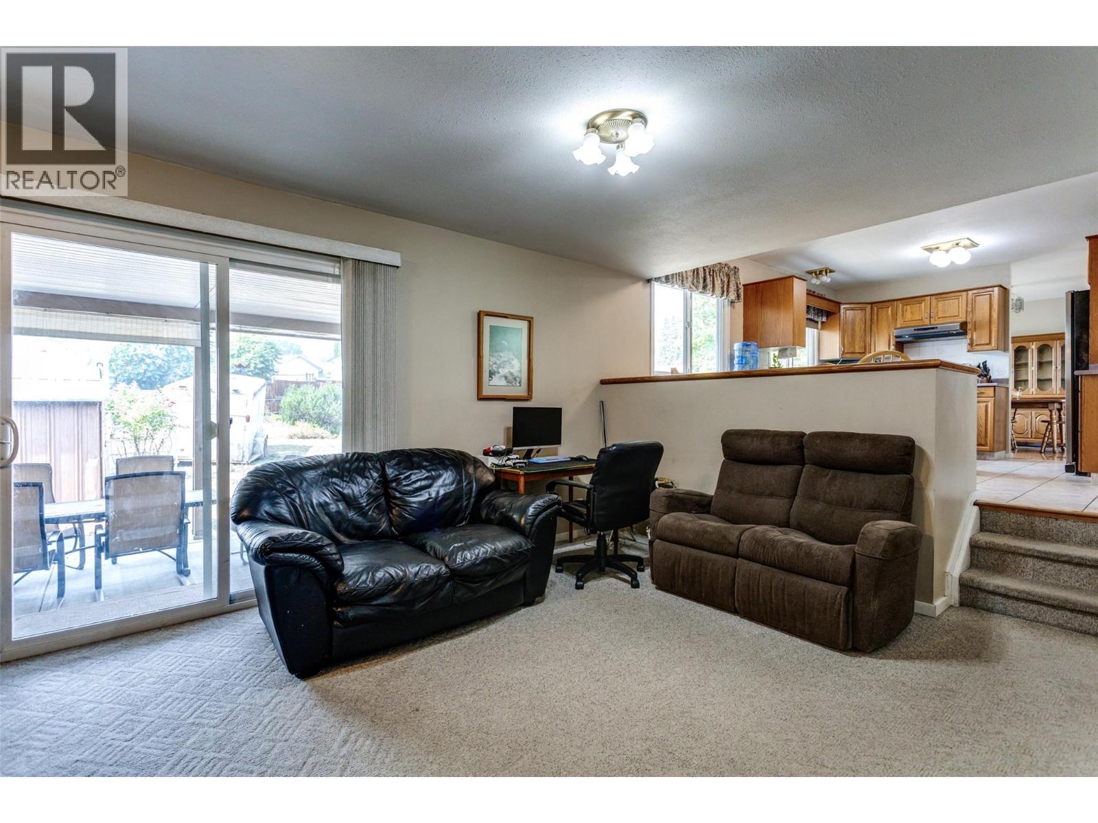840 Liban Court Property Photo 15