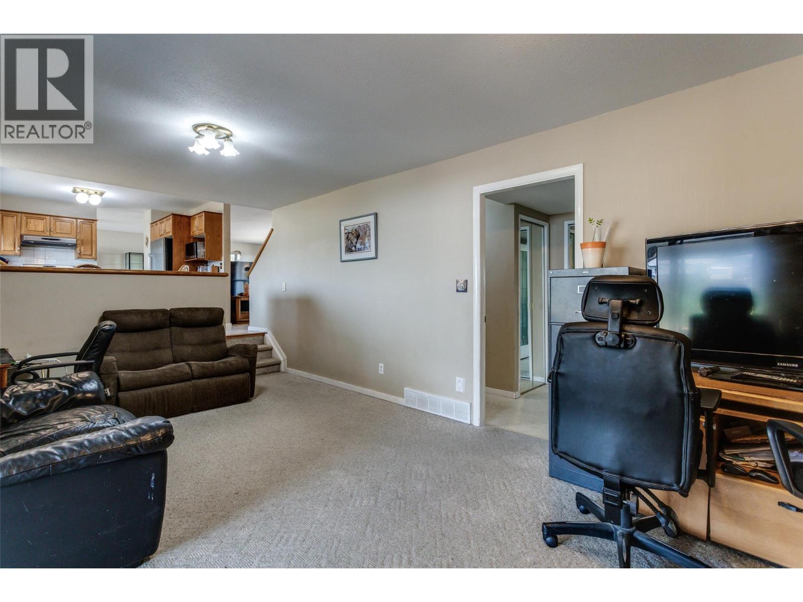 840 Liban Court Property Photo 16