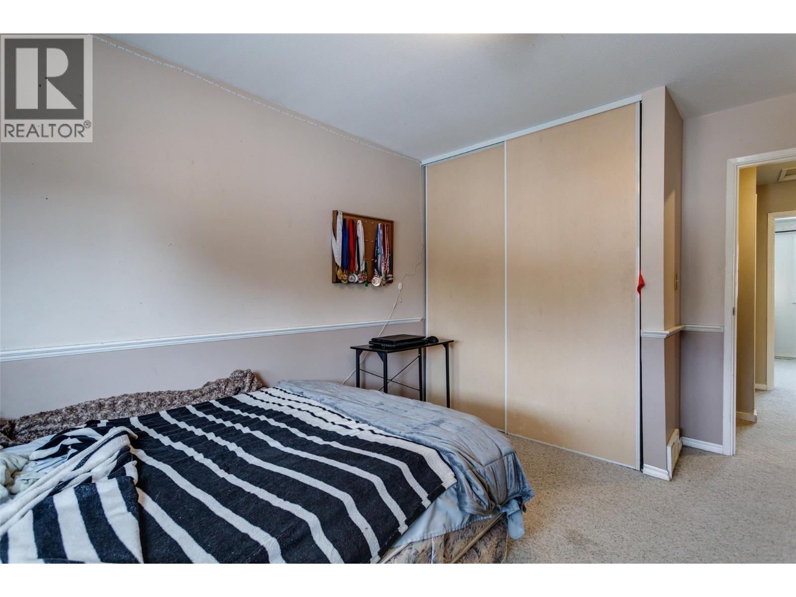 840 Liban Court Property Photo 31