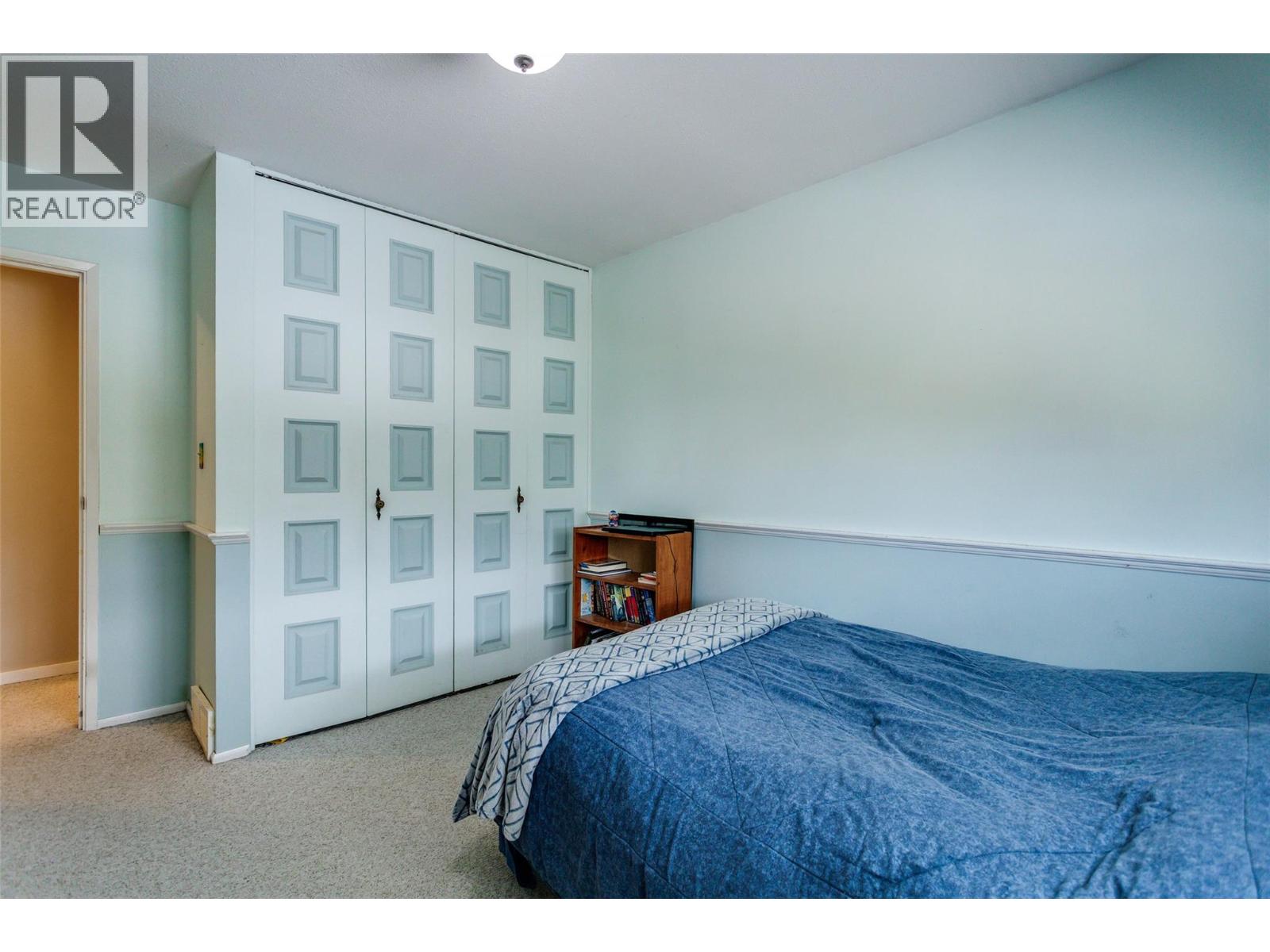 840 Liban Court Property Photo 34