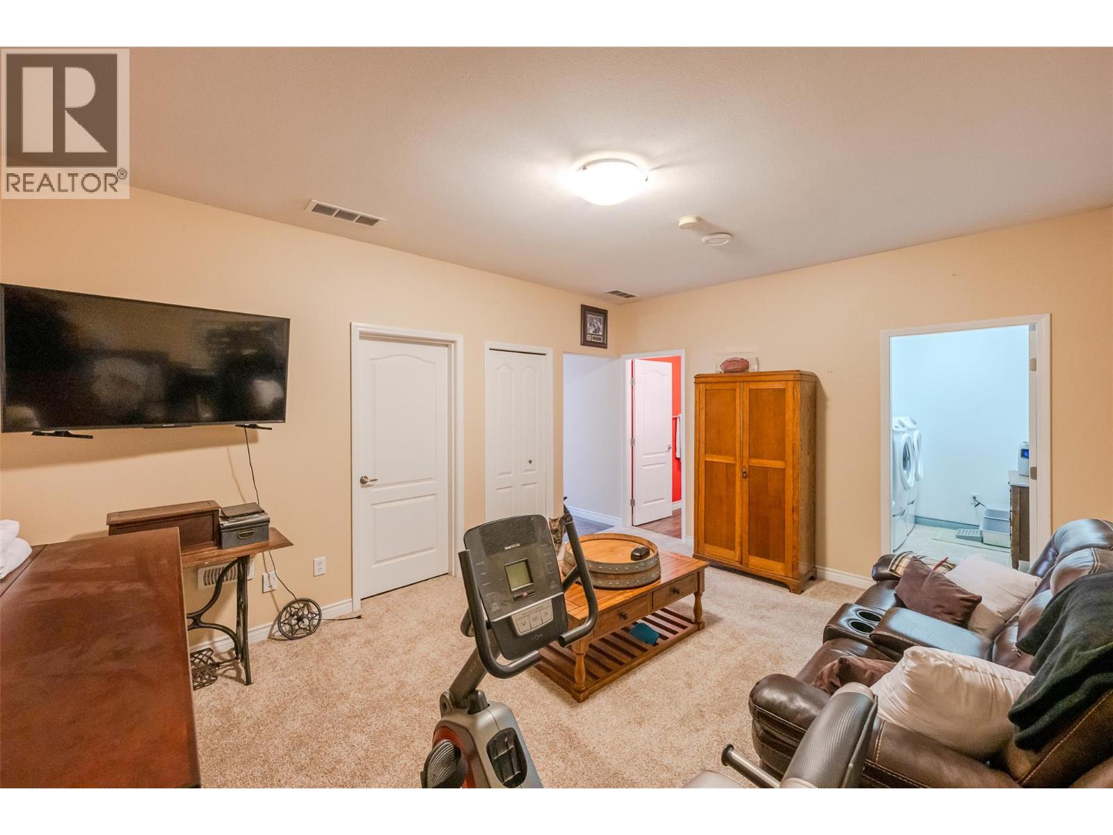 391 Ridge Road Property Photo 13