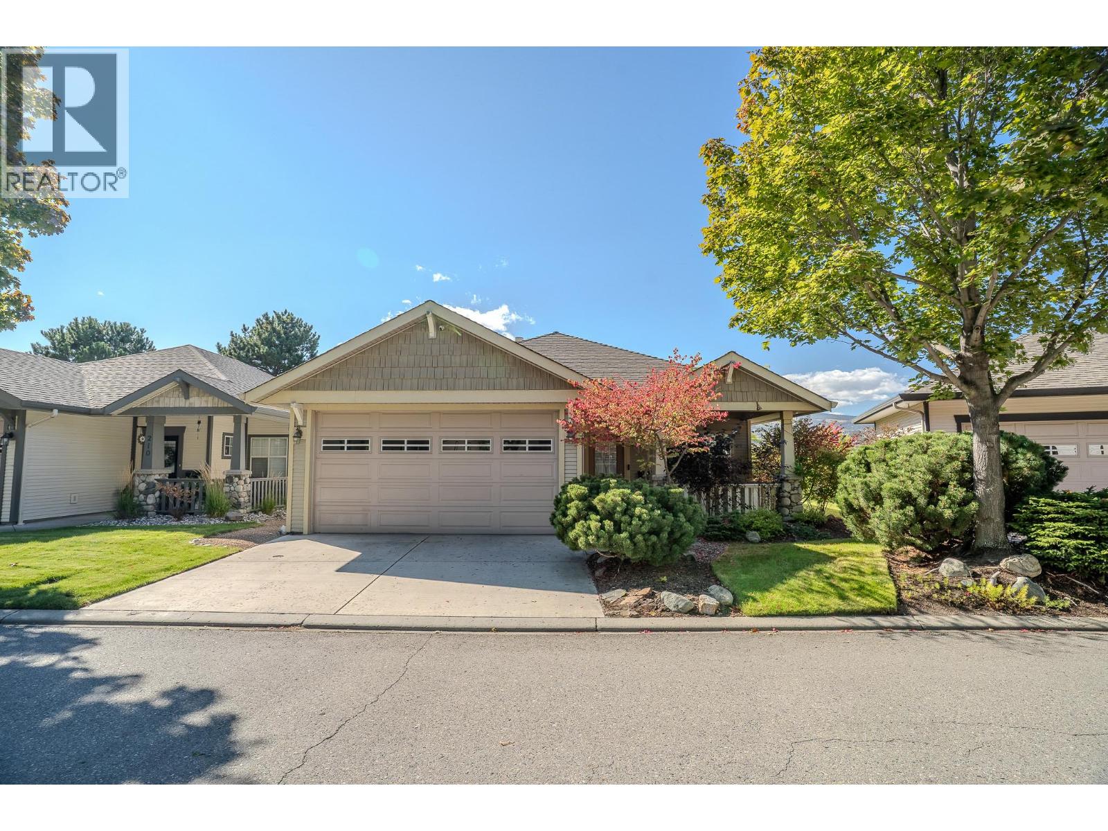 208 Sagewood Drive Property Photo 1