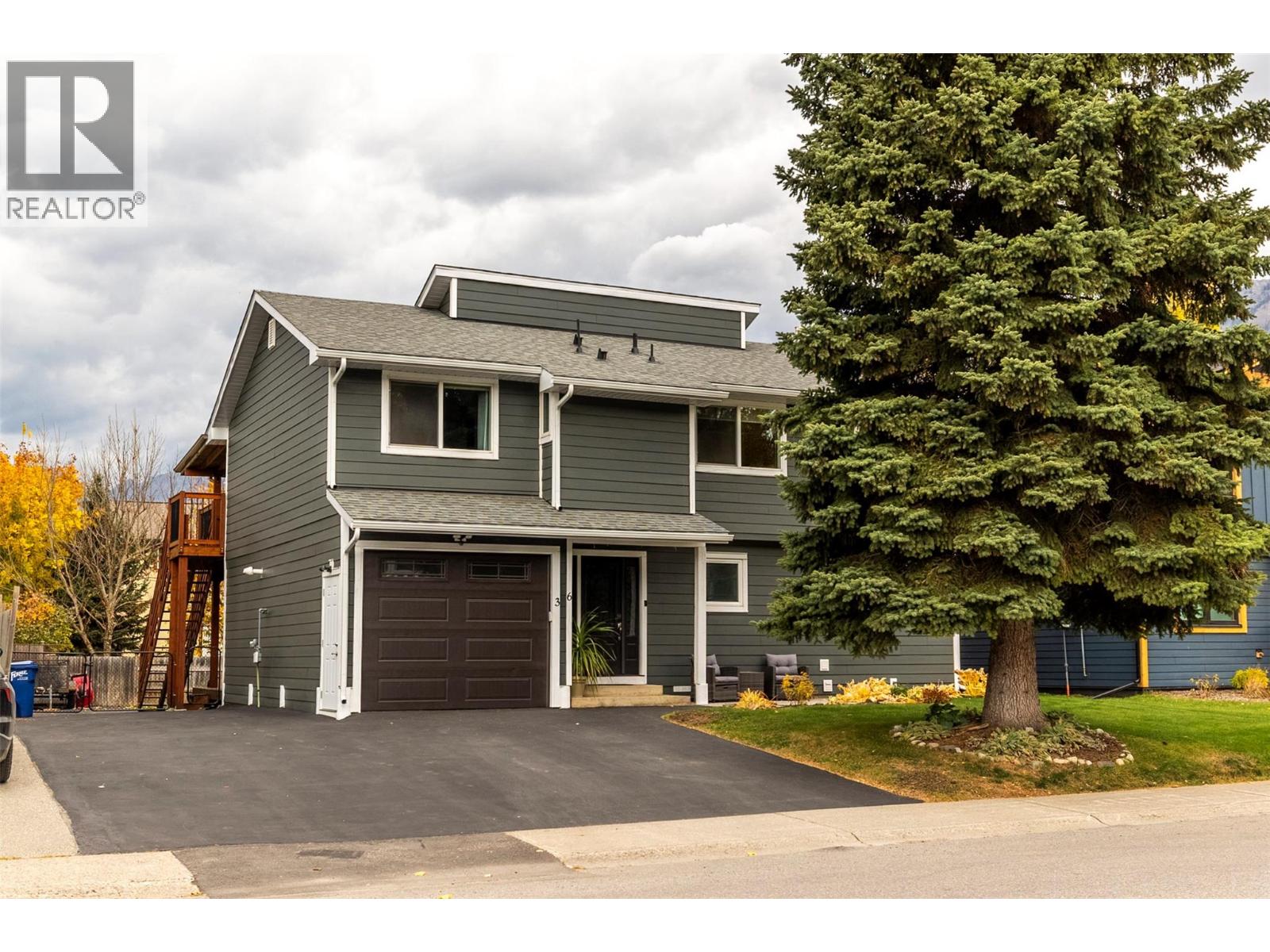 36 Mt Klauer Street Property Photo 1