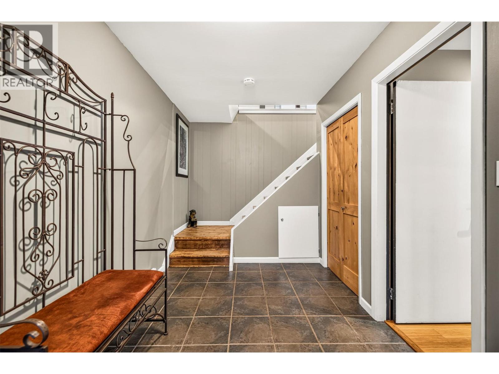 36 Mt Klauer Street Property Photo 8