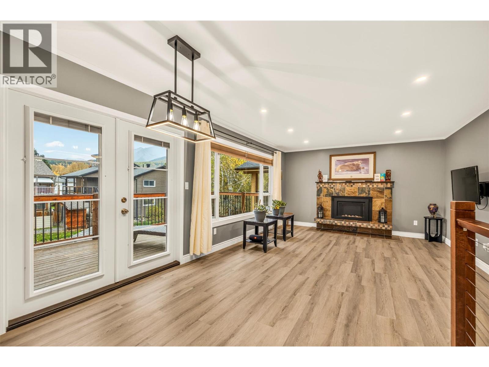 36 Mt Klauer Street Property Photo 16