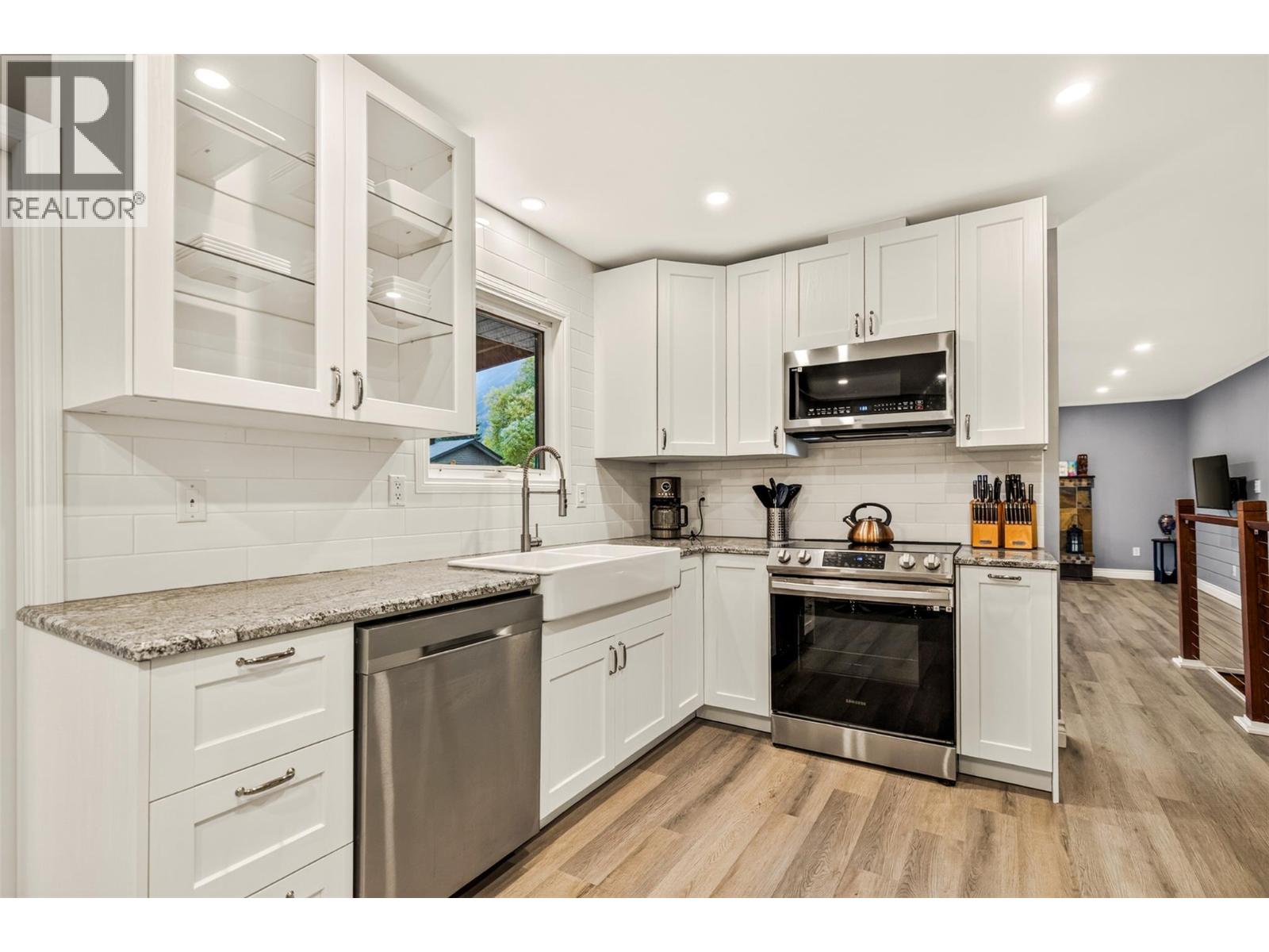 36 Mt Klauer Street Property Photo 23