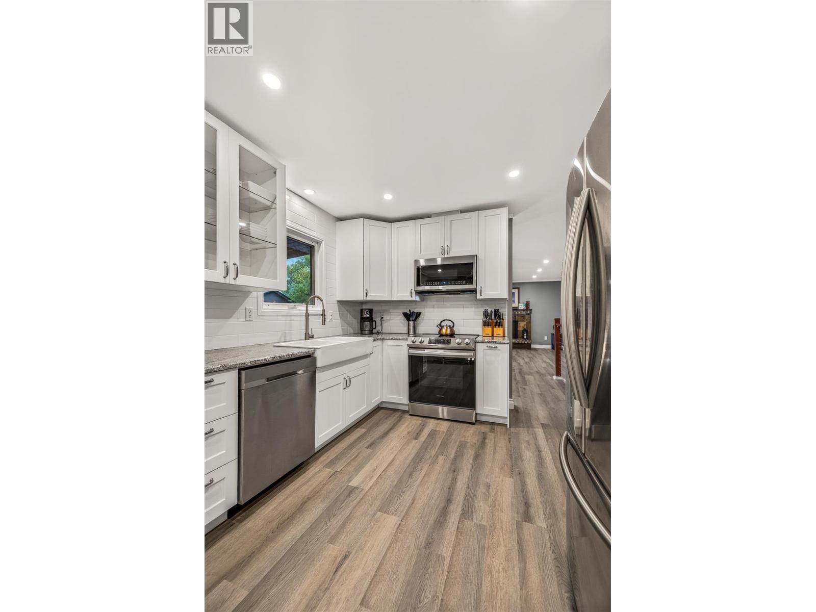 36 Mt Klauer Street Property Photo 35