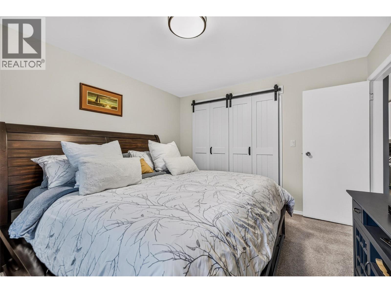 36 Mt Klauer Street Property Photo 45