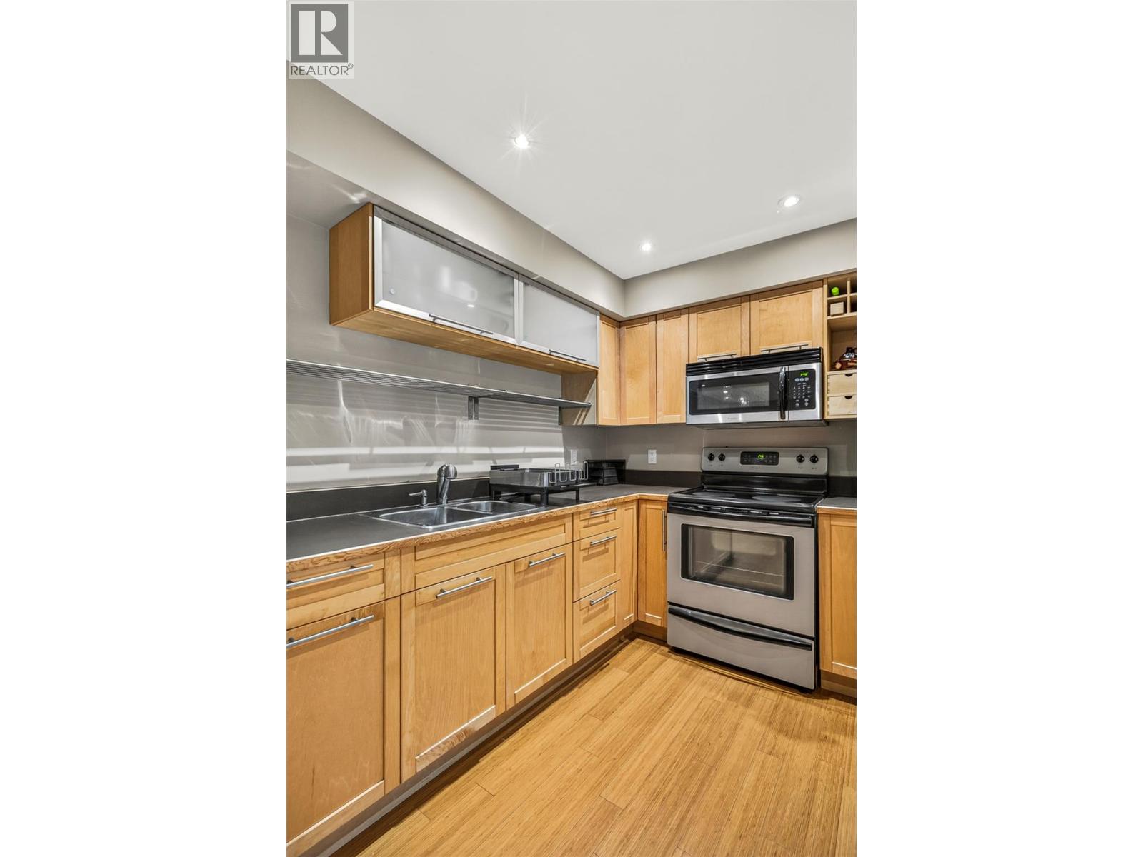 36 Mt Klauer Street Property Photo 65